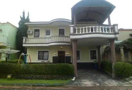 Villa Kota Bunga Protea Puncak