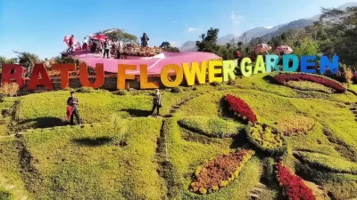 Harga Tiket Masuk Batu Flower Garden Terbaru Desember 2022