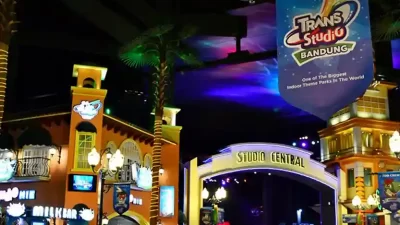 Tips Liburan ke Trans Studio Bandung