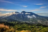 Harga Tiket Masuk Gunung Kencana