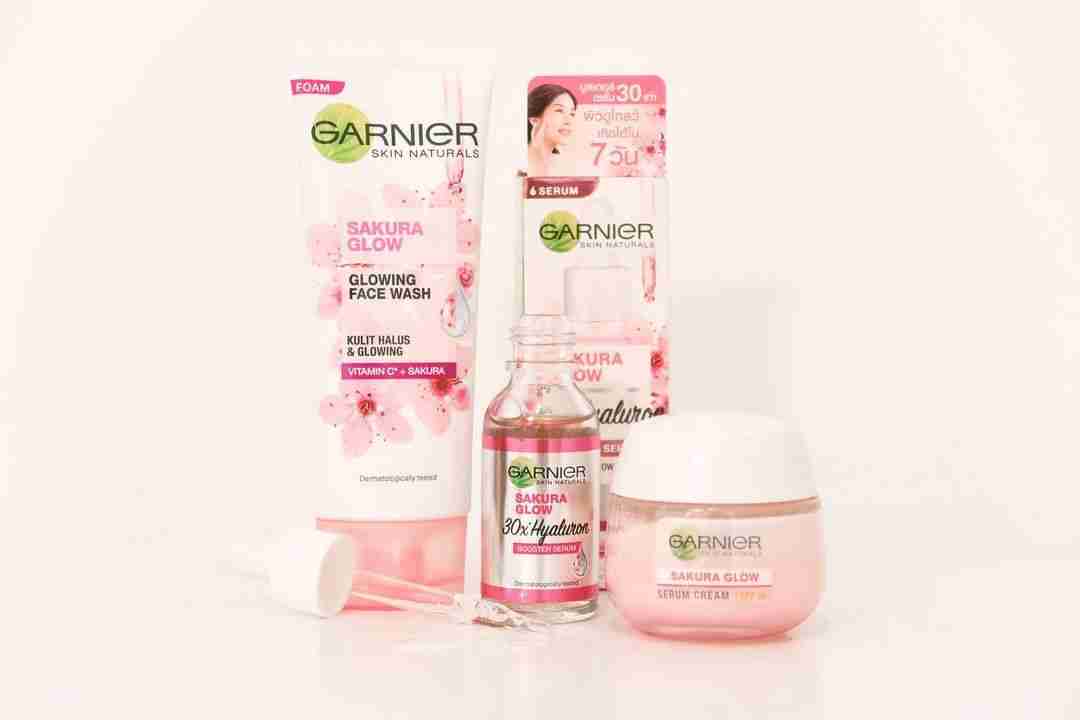Harga Garnier Sakura Glow Series Terbaru Desember 2022