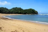 Harga Tiket Masuk Pantai Bantol