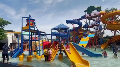 Harga Tiket Masuk Grand Splash Waterpark Terbaru September 2023