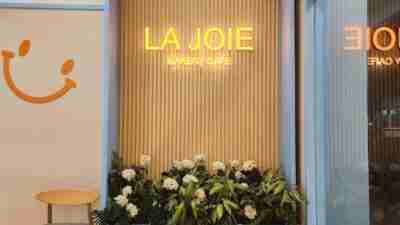 Harga Menu La Joie Cafe Bakery by Prilly Latuconsina Terbaru Juni 2023