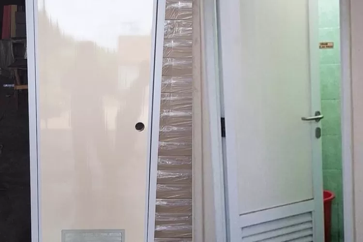 Harga Pintu Kamar Mandi PVC Semua Merk