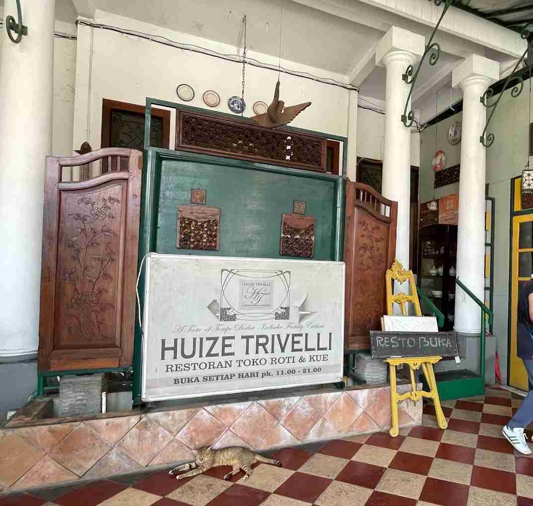 Harga Menu Huize Trivelli Family Heritage Resto & Patisserie Terbaru Agustus 2023