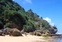 Harga Tiket Masuk Pantai Watunene Terbaru