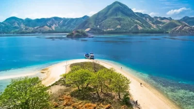 Harga Tiket Masuk Pulau Bawean Terbaru April 2024