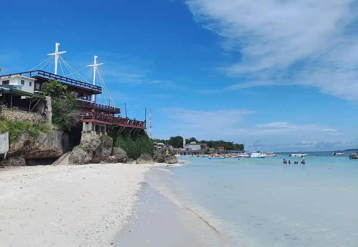 Tips Berkunjung ke Pantai Tanjung Bira