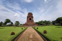 Bangunan Candi yang Megah