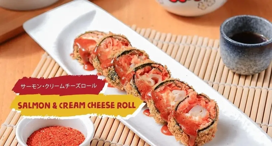 Salmon & Cream Cheese Roll