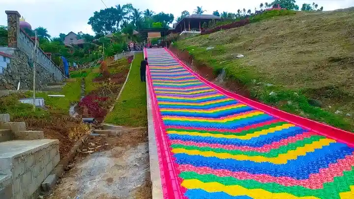 Rainbow Slide Viral