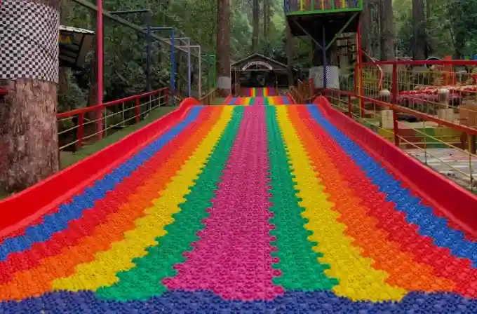 Wahana Rainbow Slide