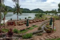 Harga Tiket Masuk Lanakila Lake